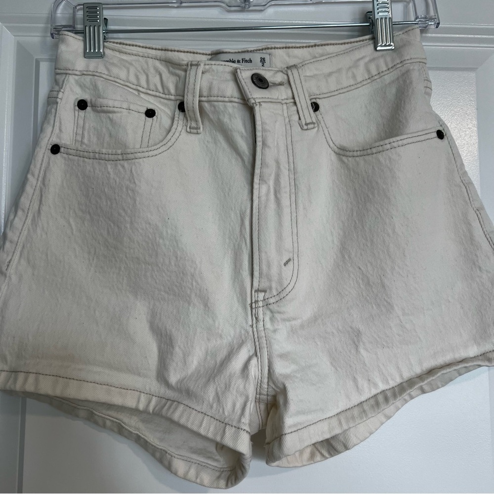 Abercrombie & Fitch High Rise Mom Short CURVE LOVE
